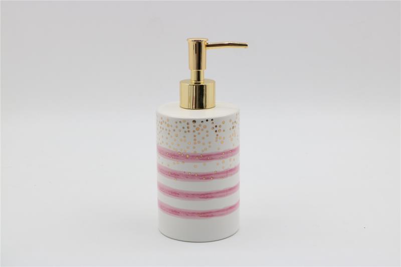 Veja 8 ideias simples para organizar banheiro pequeno 16 Porta Sabonete Liquido 75x18cm Dia Coisas Coisinhas 1726048