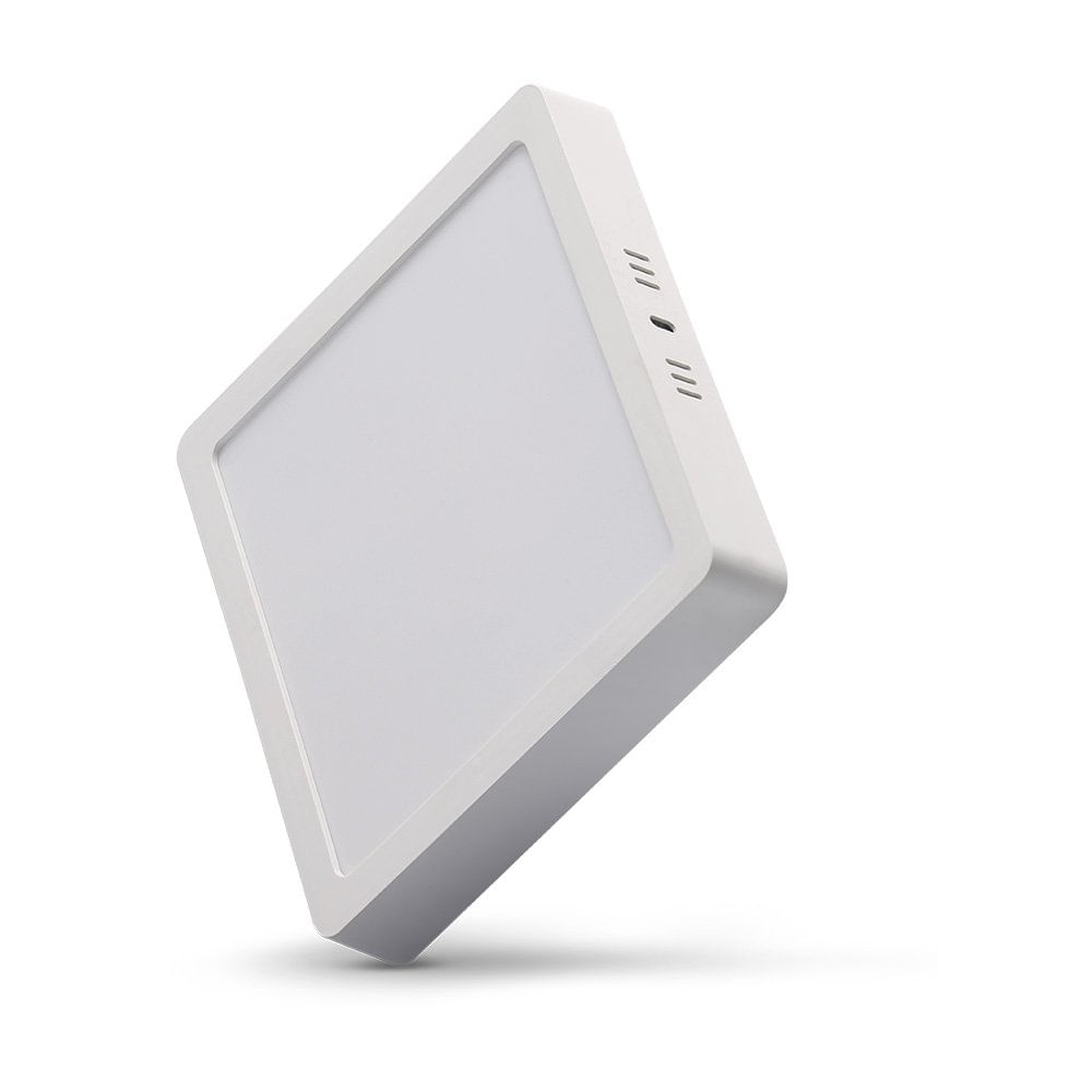 Material de construção barato: confira as melhores dicas para reformar com economia inteligente! 4 Painel Led Eco Branco Sobrepor 24W Quadrado 6500K Bivolt Black Decker 2584000 1