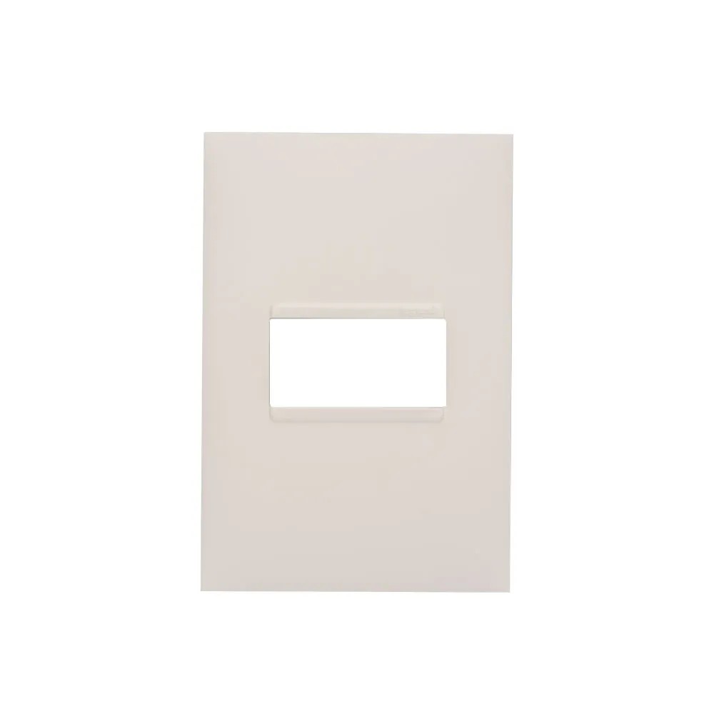 Placa 1 Posto 4x2 Branco Acetinado Monocromático Protegido Contra Amarelamento 618501bc Pial Plus Legrand