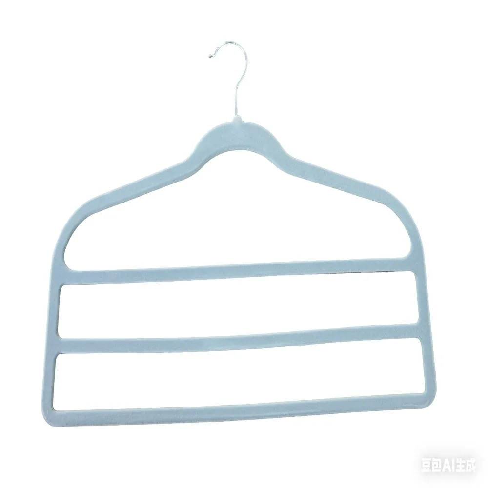 Kit Com 2 Cabides Triplos Branco Com Gancho Em Metal Coisas  Coisinhas