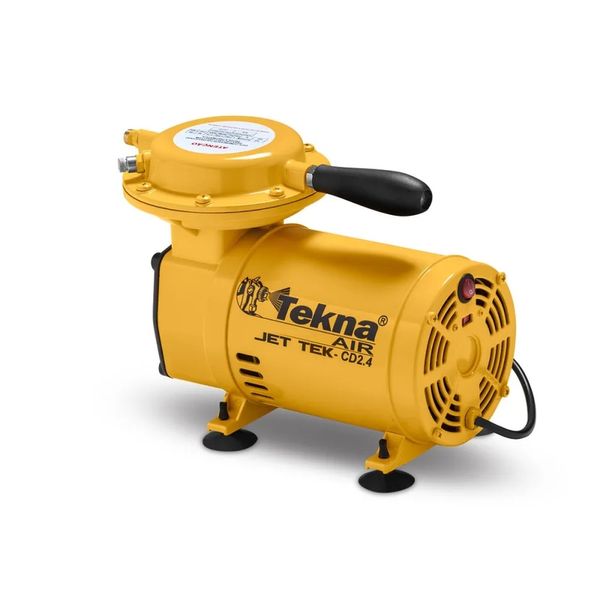 Compressor de Ar Direto c/ Kit 2,4pcm Bivolt Tekna