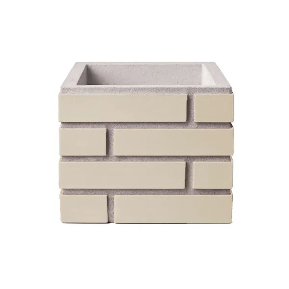 1746782 Image 1