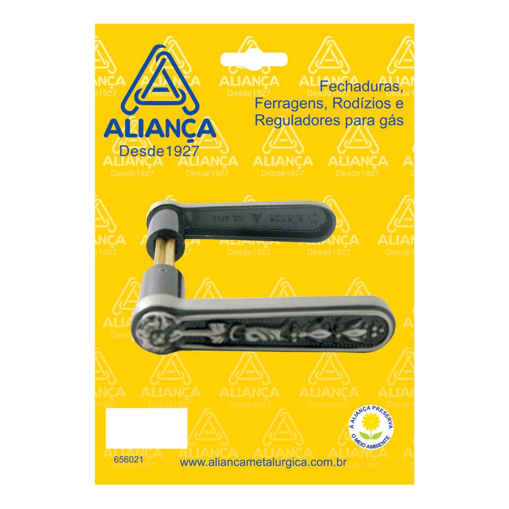 Saiba como escolher a porta de entrada ideal para a sua casa 10 Macaneta alavanca colonial bronze e preta Alianca