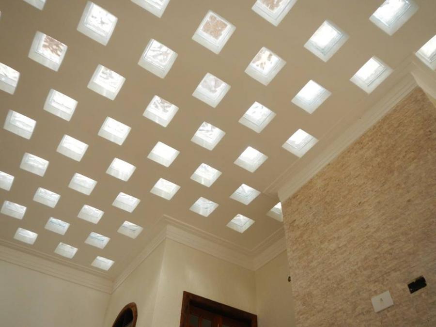 10 dicas de como decorar a sua casa com blocos de vidro 18 Suporte Mao na Obra de bloco de vidro para laje H8 30 1309390